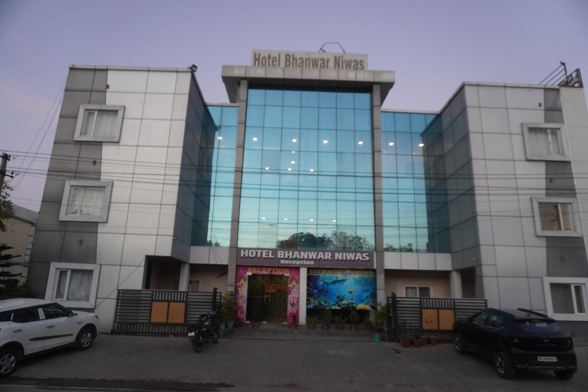 Hotel Bhanwar Niwas Jaipur Ngoại thất bức ảnh
